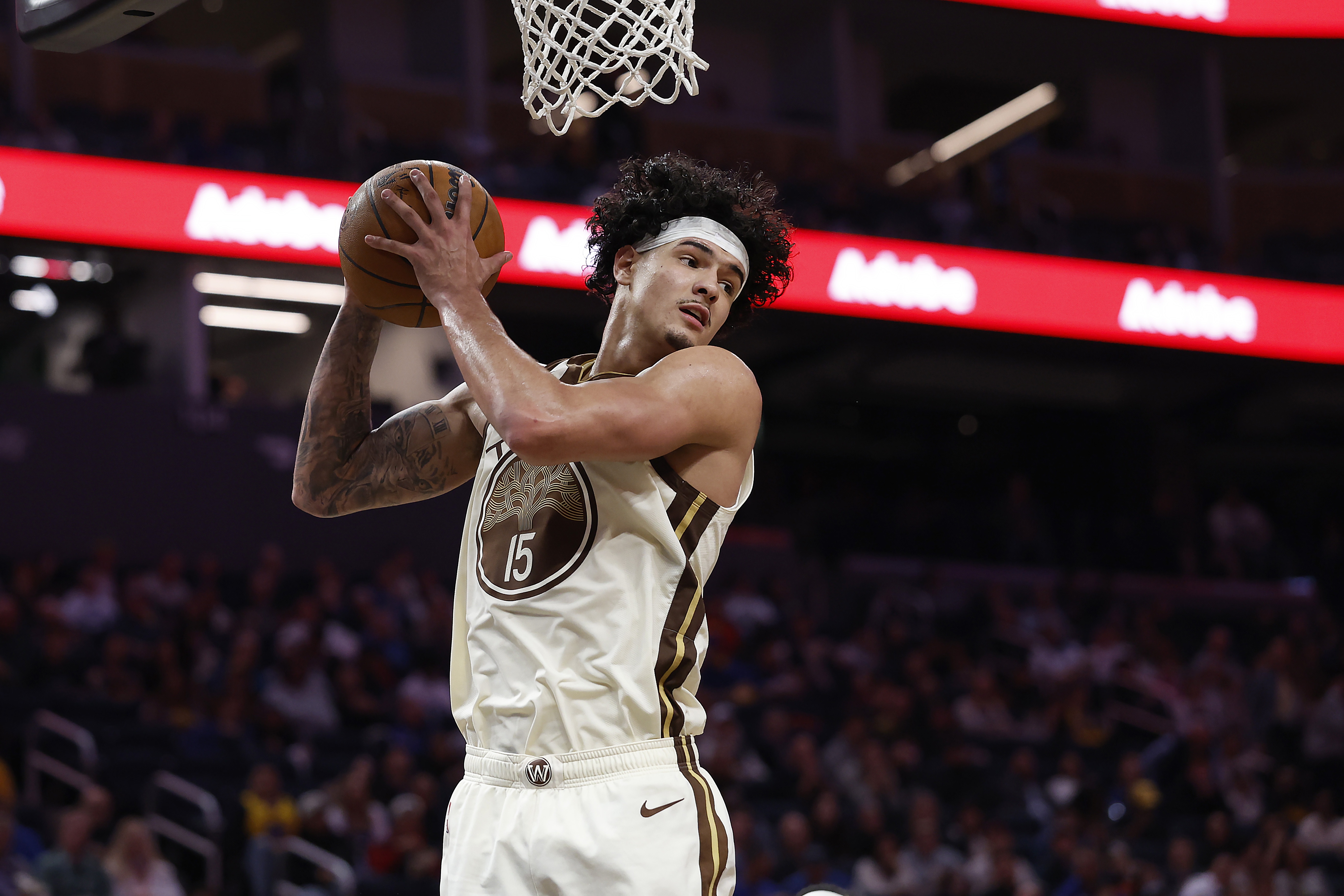 桑托斯：必须继续努力战斗去赢下比赛 伤员回归后我们会完全不同